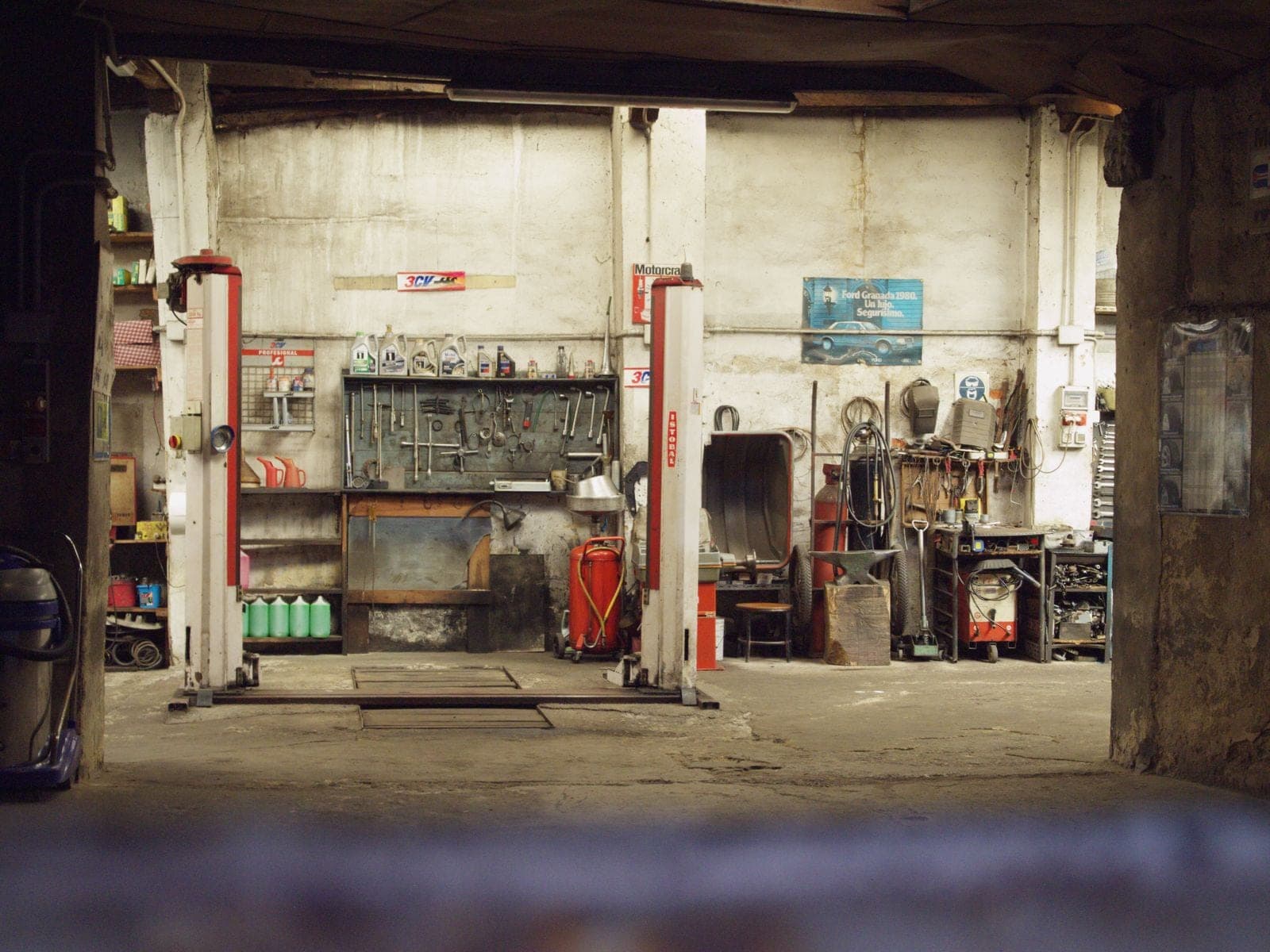 Ateliers et garages automobiles