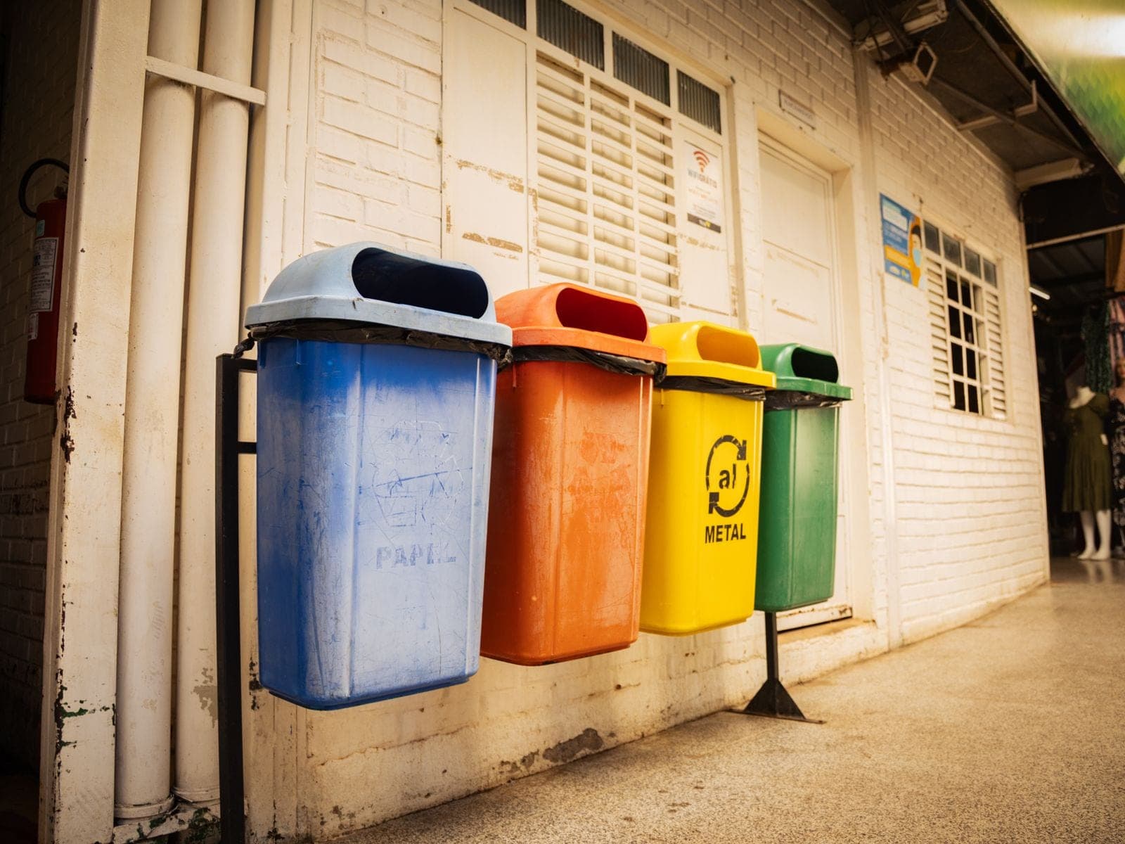 Local poubelles et vide-ordures